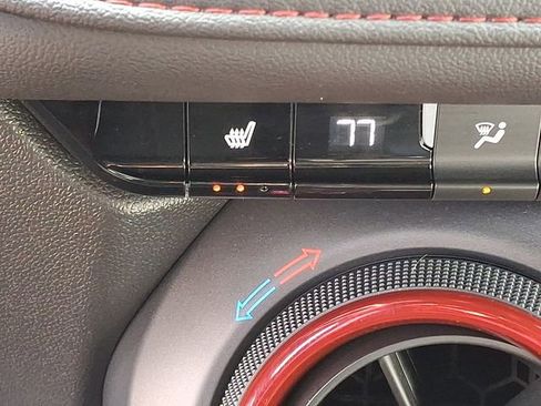 Used 2025 Chevrolet Blazer RS image 20