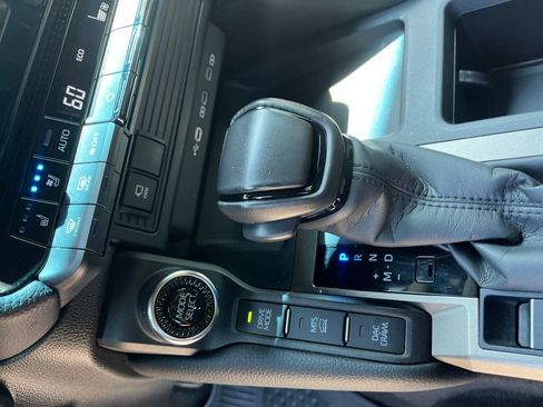 Used 2025 Toyota Land Cruiser AWD/4WD image 25