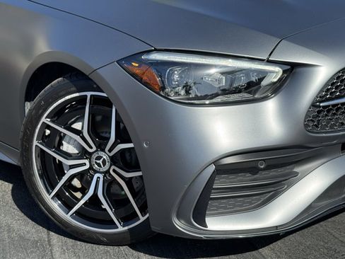 Used 2023 Mercedes-Benz C 300 Sedan image 2