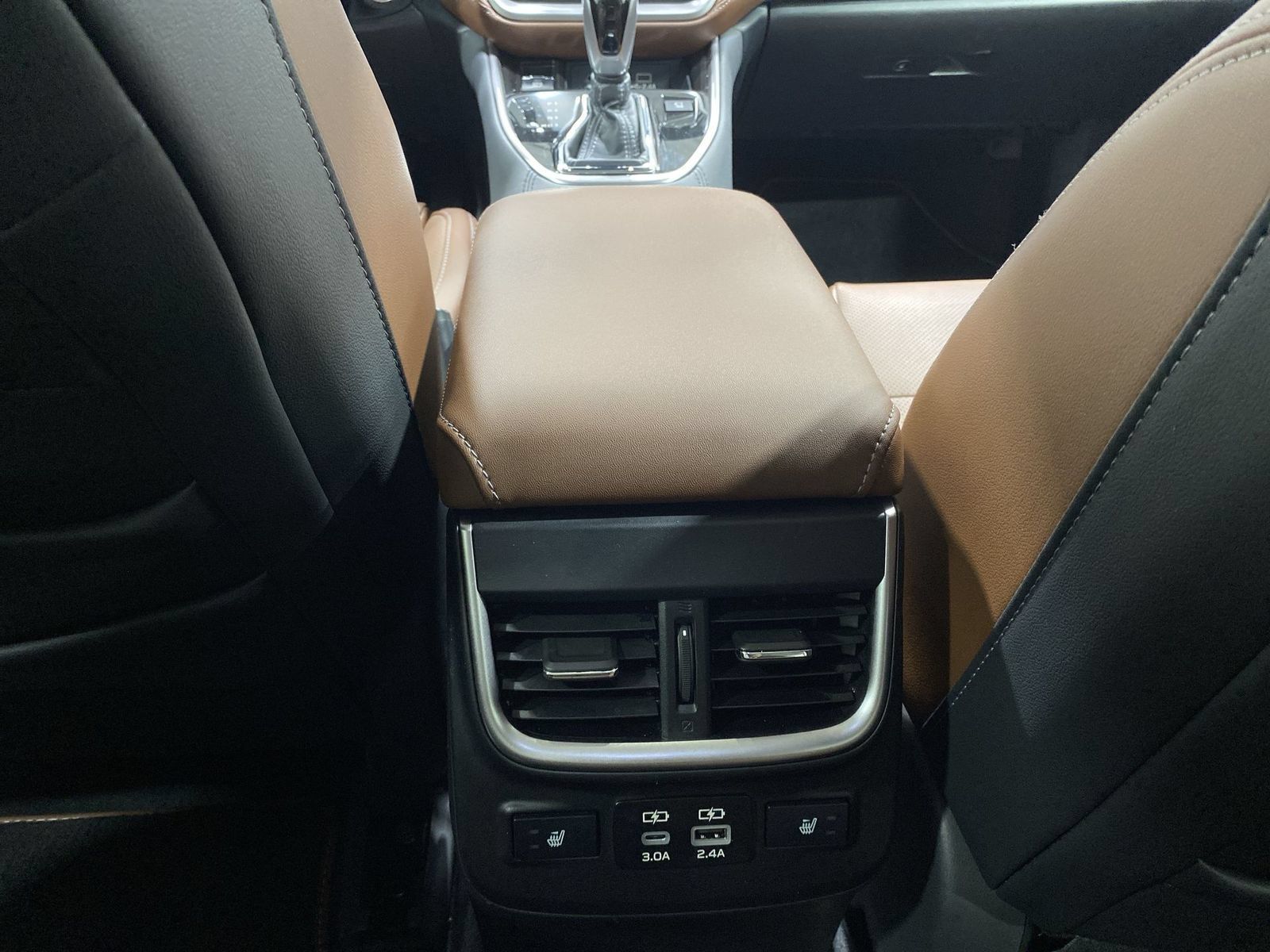 Used 2023 Subaru Outback Touring AWD/4WD image 20