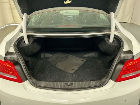 Used 2015 Buick LaCrosse Leather image 21