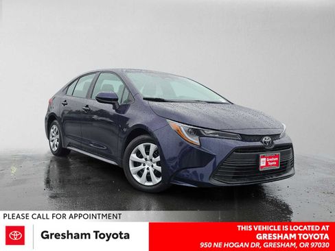 Used 2025 Toyota Corolla LE FWD image 1