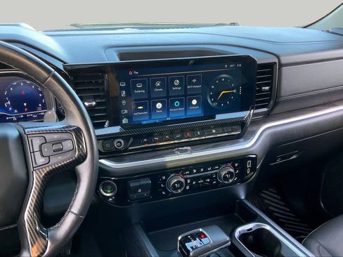 Used 2022 Chevrolet Silverado 1500 LTZ w/ LTZ Premium Texas Edition RWD image 5