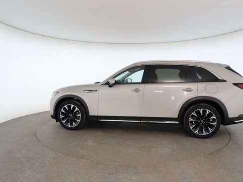 Used 2024 MAZDA CX-90 Plug-In Hybrid w/ Premium Pkg image 7