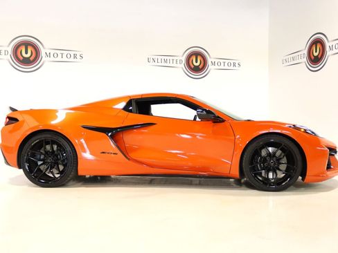 Used 2025 Chevrolet Corvette Z06 RWD image 93