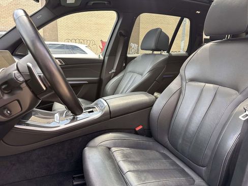 Used 2022 BMW X5 M50i w/ Premium Package AWD/4WD image 16