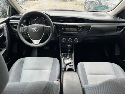 Used 2014 Toyota Corolla L FWD image 13
