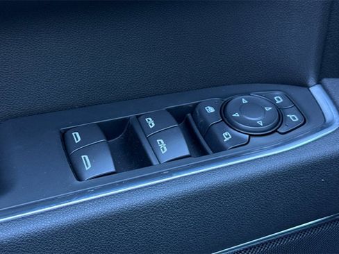 Certified 2025 GMC Sierra 1500 SLT w/ SLT Premium Plus Package image 12