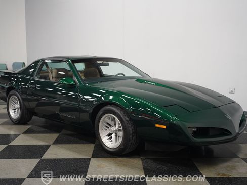 Used 1991 Pontiac Firebird Formula image 19