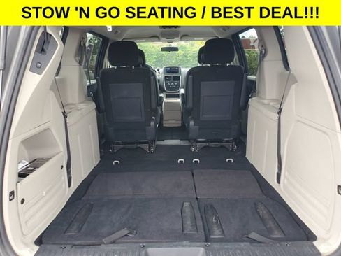 Used 2016 Dodge Grand Caravan SXT FWD image 20