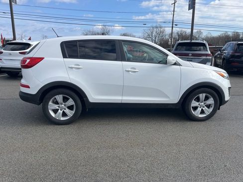 Used 2012 Kia Sportage LX image 8
