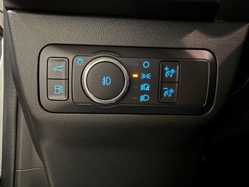 Certified 2022 Ford Escape SEL w/ Technology Package AWD/4WD image 12