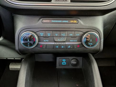 Used 2023 Ford Escape Active AWD/4WD image 21