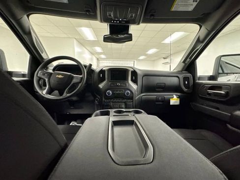 New 2026 Chevrolet Silverado 2500 Custom w/ Custom Value Package image 12