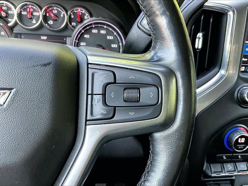 Used 2021 Chevrolet Silverado 1500 RST w/ Convenience Package II AWD/4WD image 28