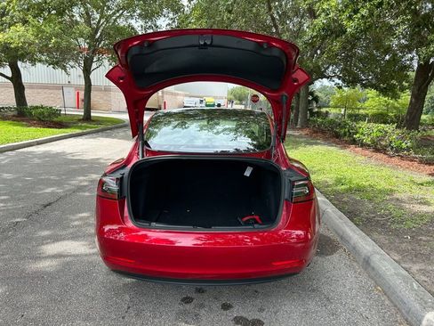 Used 2023 Tesla Model 3 Standard Range RWD image 9