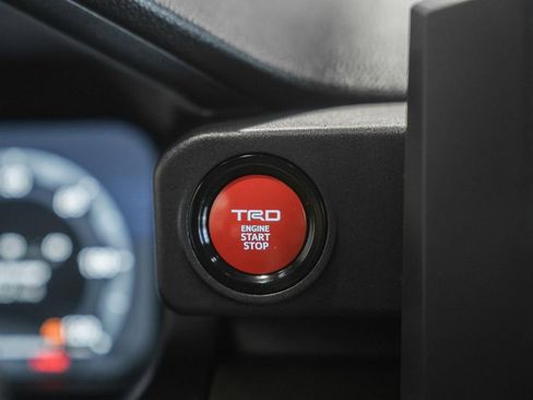 Used 2024 Toyota Tacoma TRD Off-Road AWD/4WD image 30