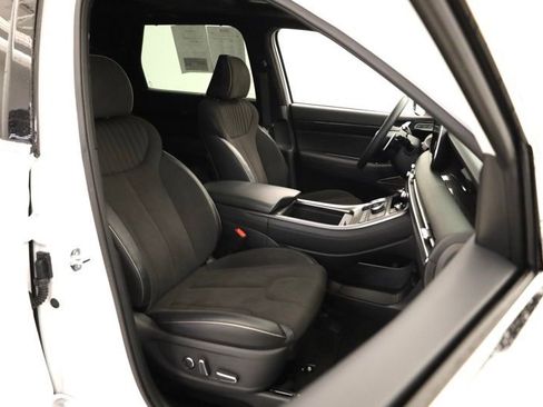 Used 2025 Hyundai Palisade Calligraphy image 30