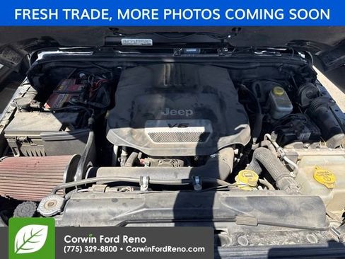 Used 2015 Jeep Wrangler Unlimited Rubicon AWD/4WD image 17