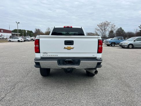 Used 2018 Chevrolet Silverado 2500 LT image 7