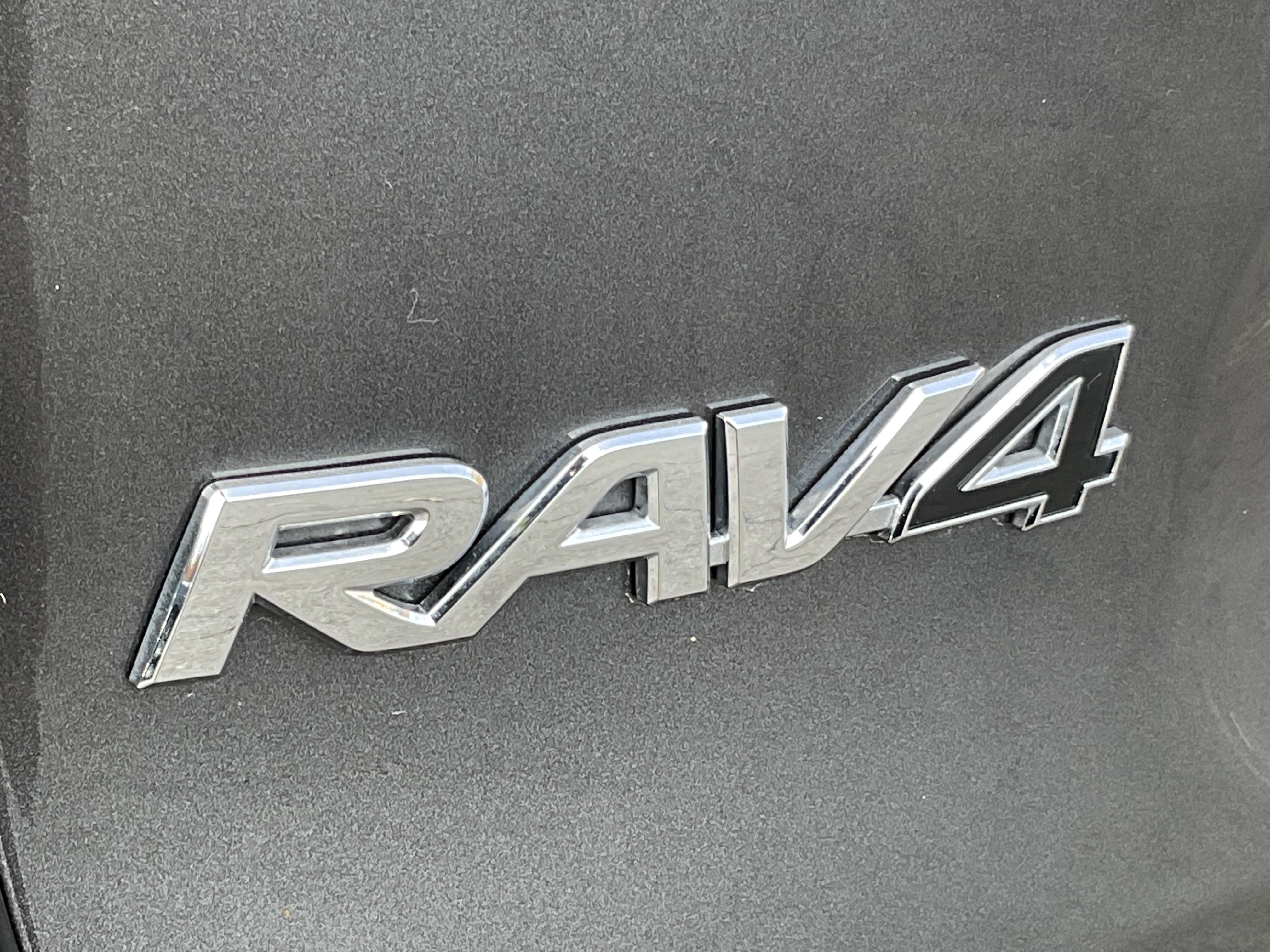 Used 2021 Toyota RAV4 Limited AWD/4WD image 7