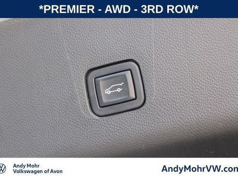 Used 2023 Chevrolet Traverse Premier w/ Redline Edition AWD/4WD image 11