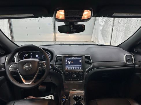 Used 2018 Jeep Grand Cherokee Limited AWD/4WD image 41