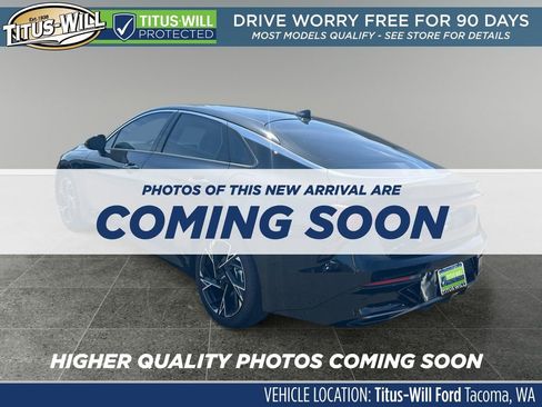 Used 2025 Kia K5 GT-Line w/ GT-Line Premium Package FWD image 3