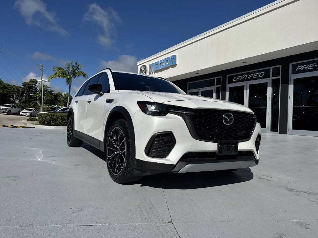Used 2025 MAZDA CX-70 Plug-In Hybrid w/ Premium Plus AWD/4WD image 30