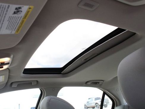 Used 2012 Ford Fusion SE image 4