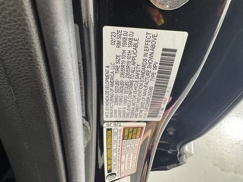 Used 2023 Acura RDX AWD w/ Technology Package image 27