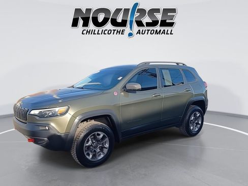 Used 2019 Jeep Cherokee Trailhawk image 4