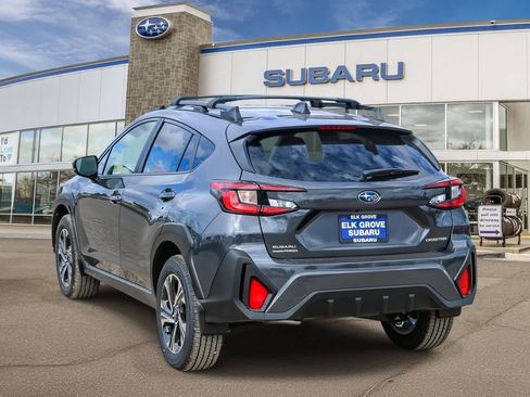 New 2025 Subaru Crosstrek 2.0i Premium image 2