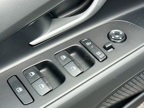 New 2026 Hyundai Elantra Blue image 7