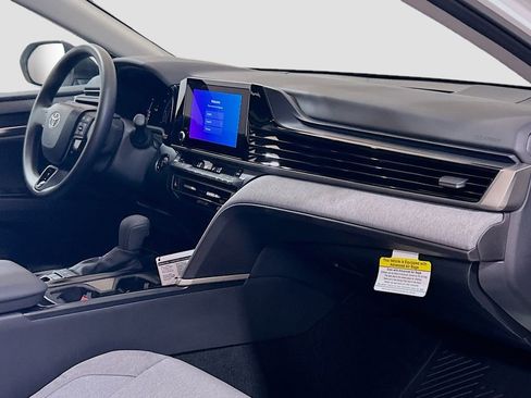 New 2026 Toyota Camry LE image 27