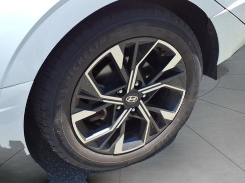 Used 2024 Hyundai Sonata SEL FWD image 5