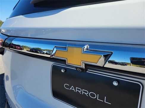 Used 2022 Chevrolet Traverse LT image 7