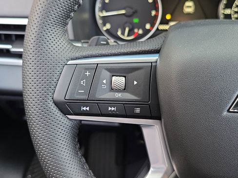 New 2026 Mitsubishi Outlander SE image 16