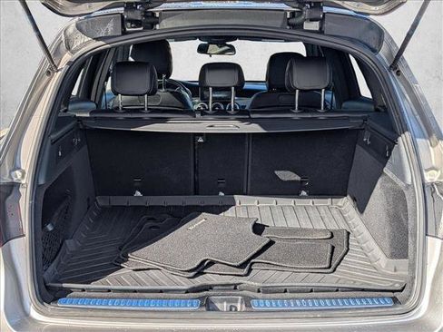 Used 2019 Mercedes-Benz GLC 300 4MATIC image 6
