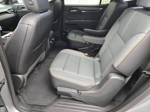 Used 2024 GMC Acadia AT4 w/ LPO, Floor Liner Package AWD/4WD image 16