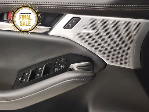 Certified 2025 MAZDA MAZDA3 Hatchback w/Premium Plus Pkg image 24