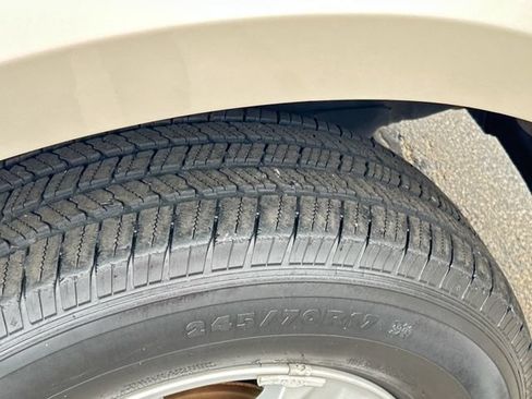 Used 2018 Ford F150 XLT RWD image 14