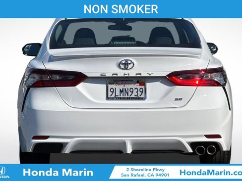 Used 2023 Toyota Camry SE FWD image 6