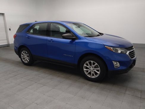 Used 2019 Chevrolet Equinox LS AWD/4WD image 11