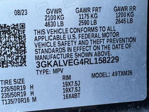 Used 2024 GMC Terrain SLT w/ Elevation Edition AWD/4WD image 28