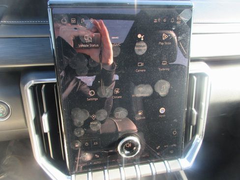 New 2026 GMC Acadia Elevation image 18