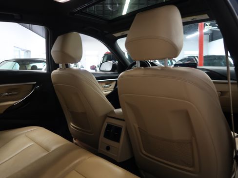 Used 2018 BMW 330i Sedan RWD image 34