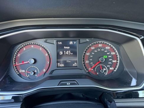 Certified 2021 Volkswagen Jetta SE FWD image 27