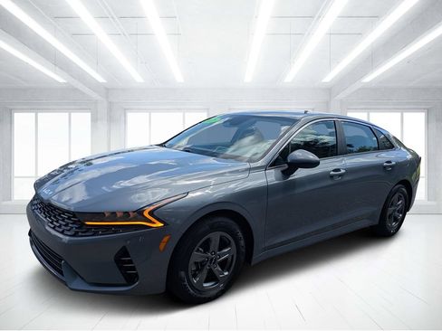 Used 2024 Kia K5 LXS FWD image 7