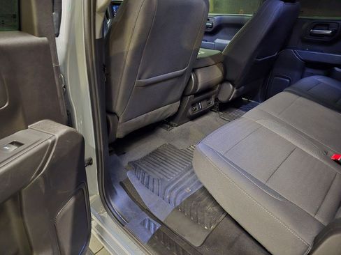 Used 2024 Chevrolet Silverado 1500 Custom w/ Turbomax Blackout Package RWD image 32